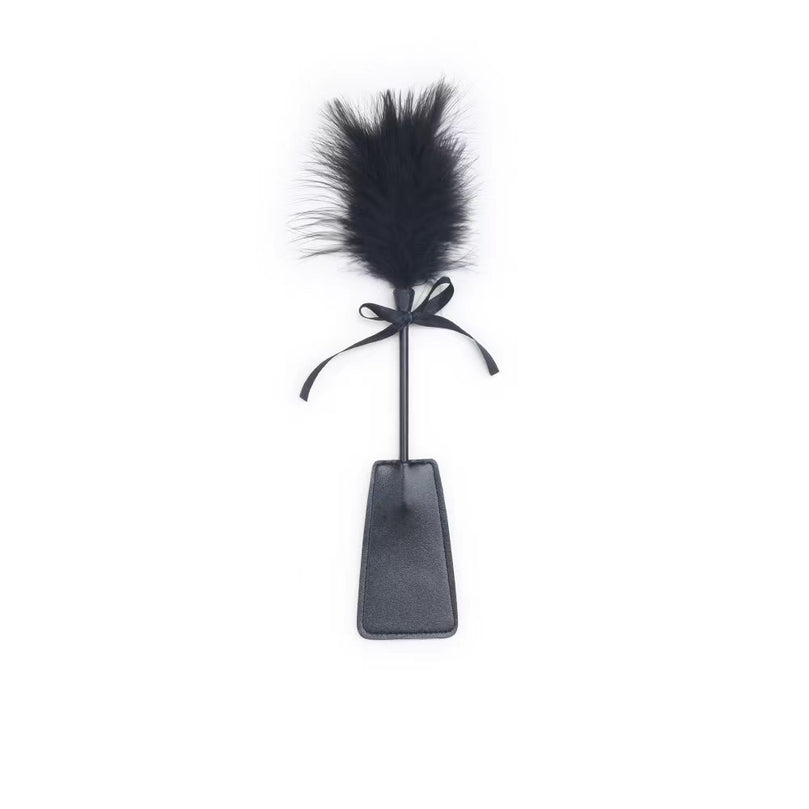 Soft BDSM Feather Tickler – Sensual Bondage Teasing Toy