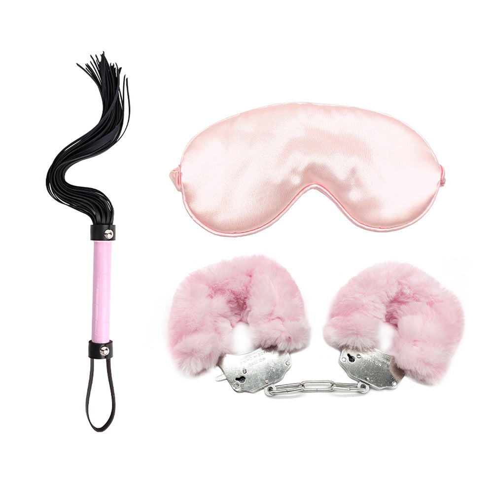 Plush Bondage Set – Handcuffs, Eye Mask & Whip