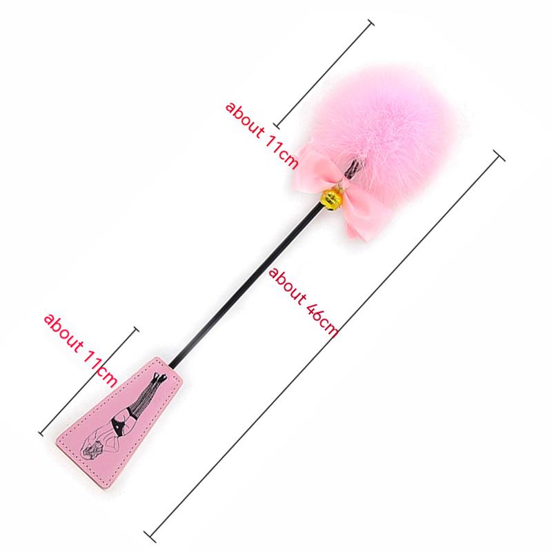 Soft BDSM Feather Tickler – Sensual Bondage Teasing Toy